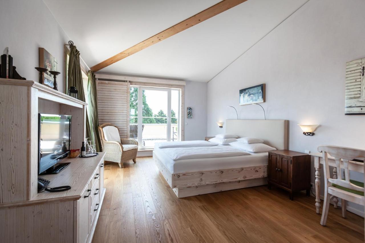 Hotel Hirschen In Freiburg-Lehen Dış mekan fotoğraf